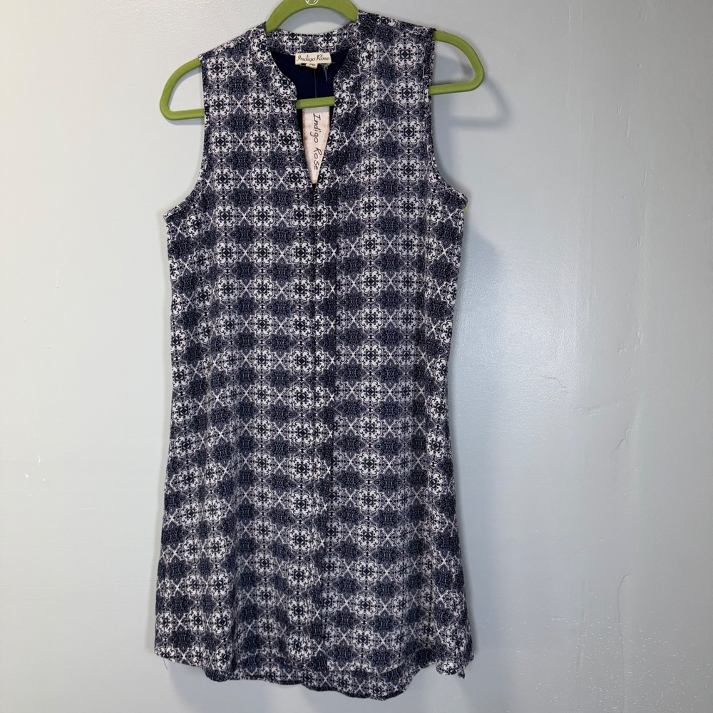 Indigo Rose Navy White Medallion Print Sleeveless Shift Dress Petite Medium NWT